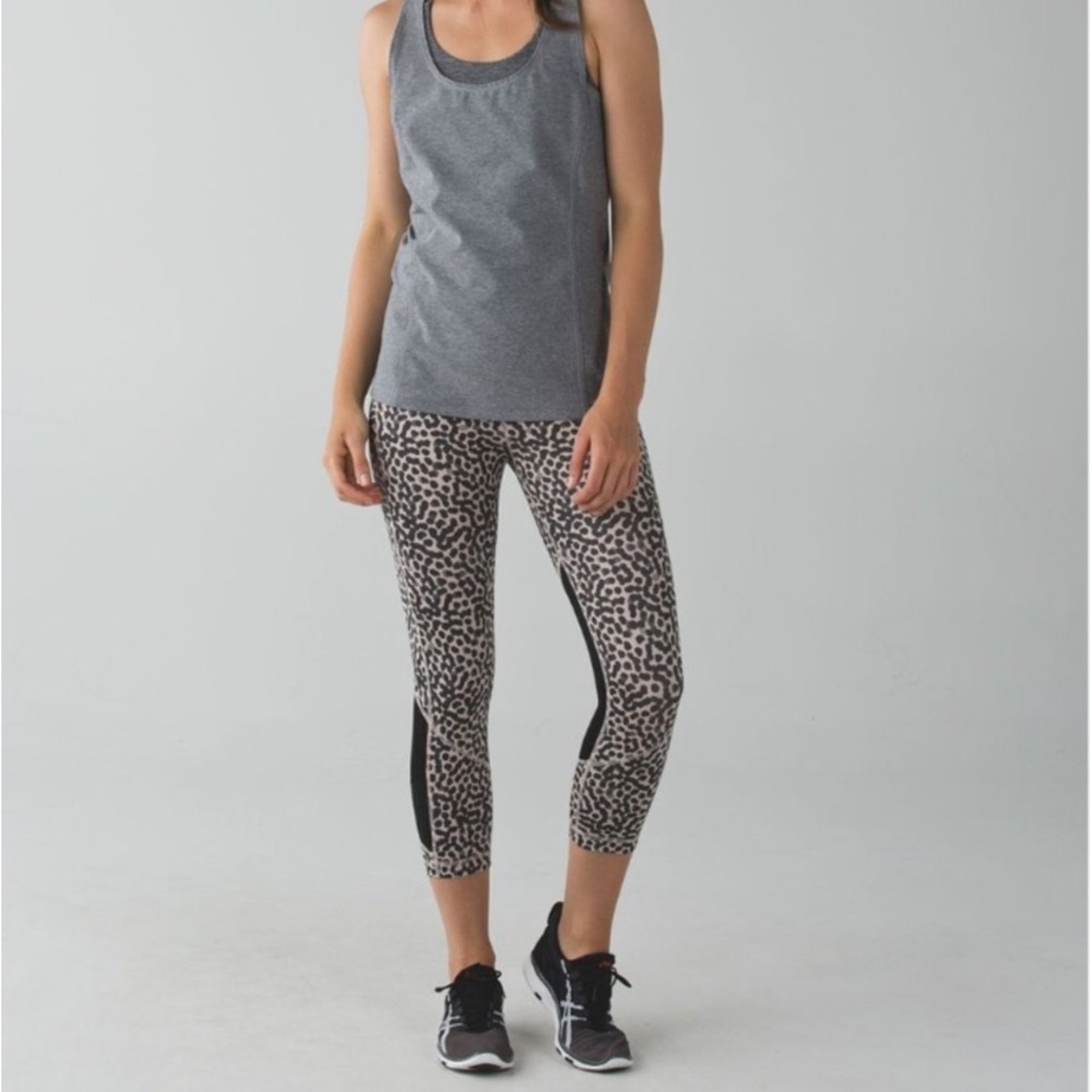 LULULEMON | Pace Rival Crop *Full-On Luxtreme Ace Spot Grain Black SIZE 4